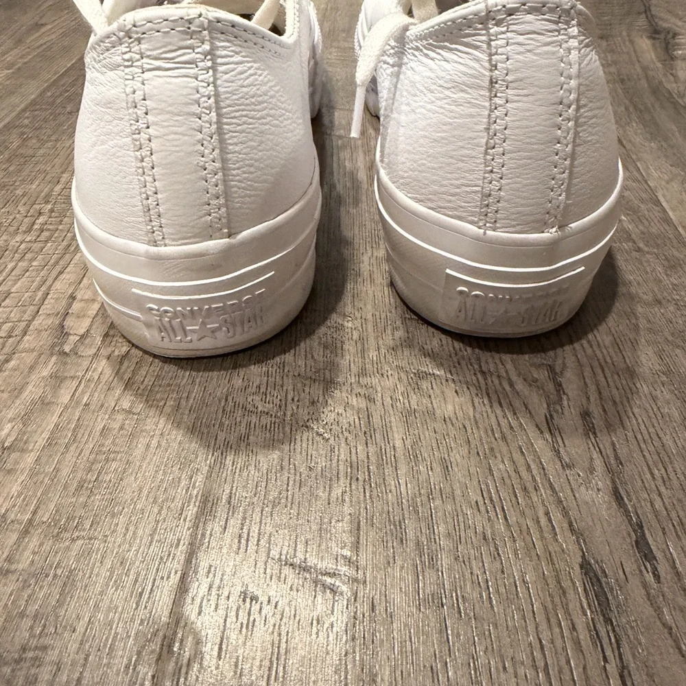 Converse All Star White with Gold Eyelets - Picture 3 of 6